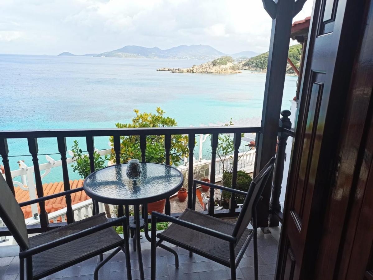 Appartement Loukia *